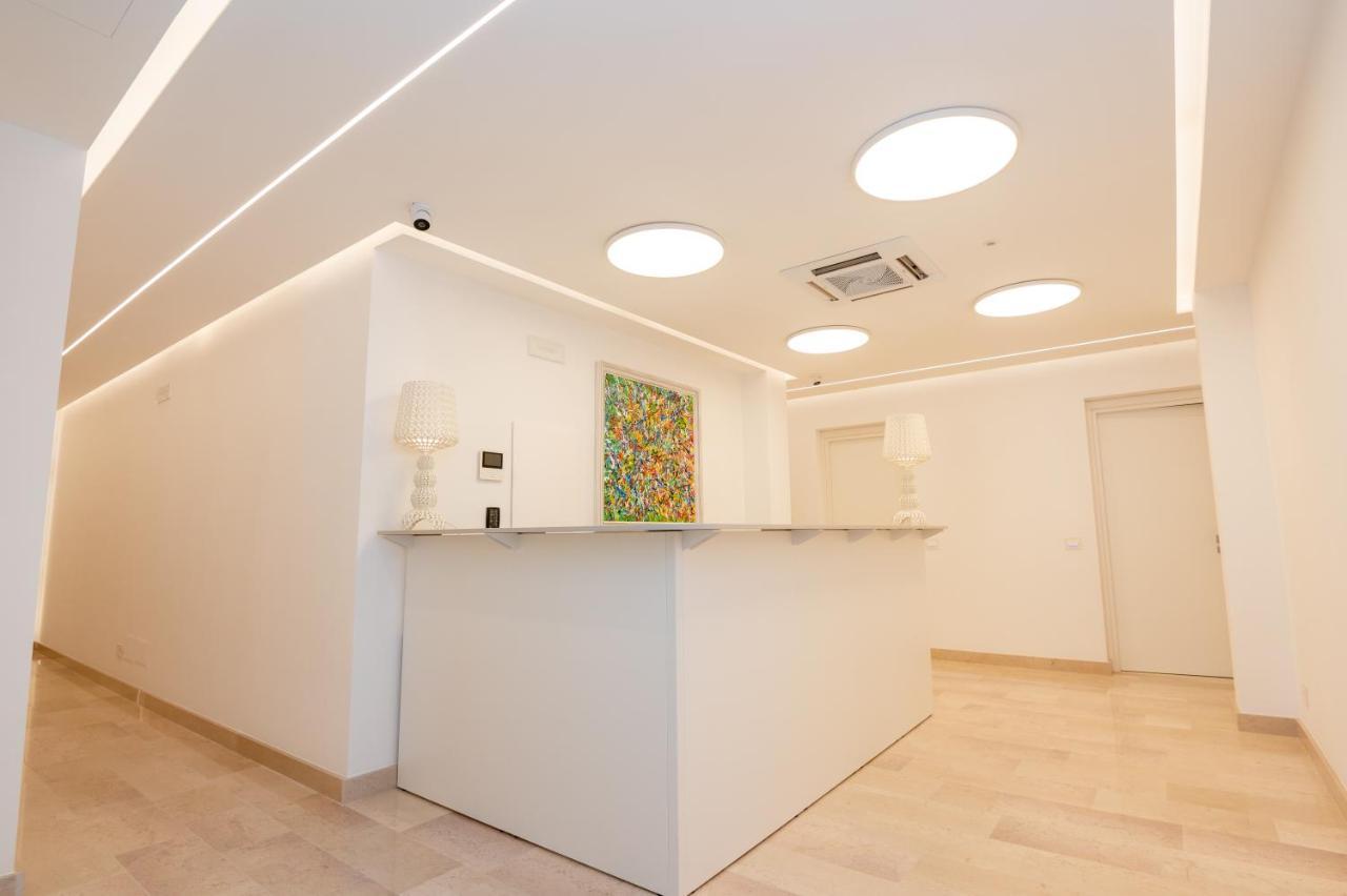 Agora Vieste Rooms & Apartments 外观 照片