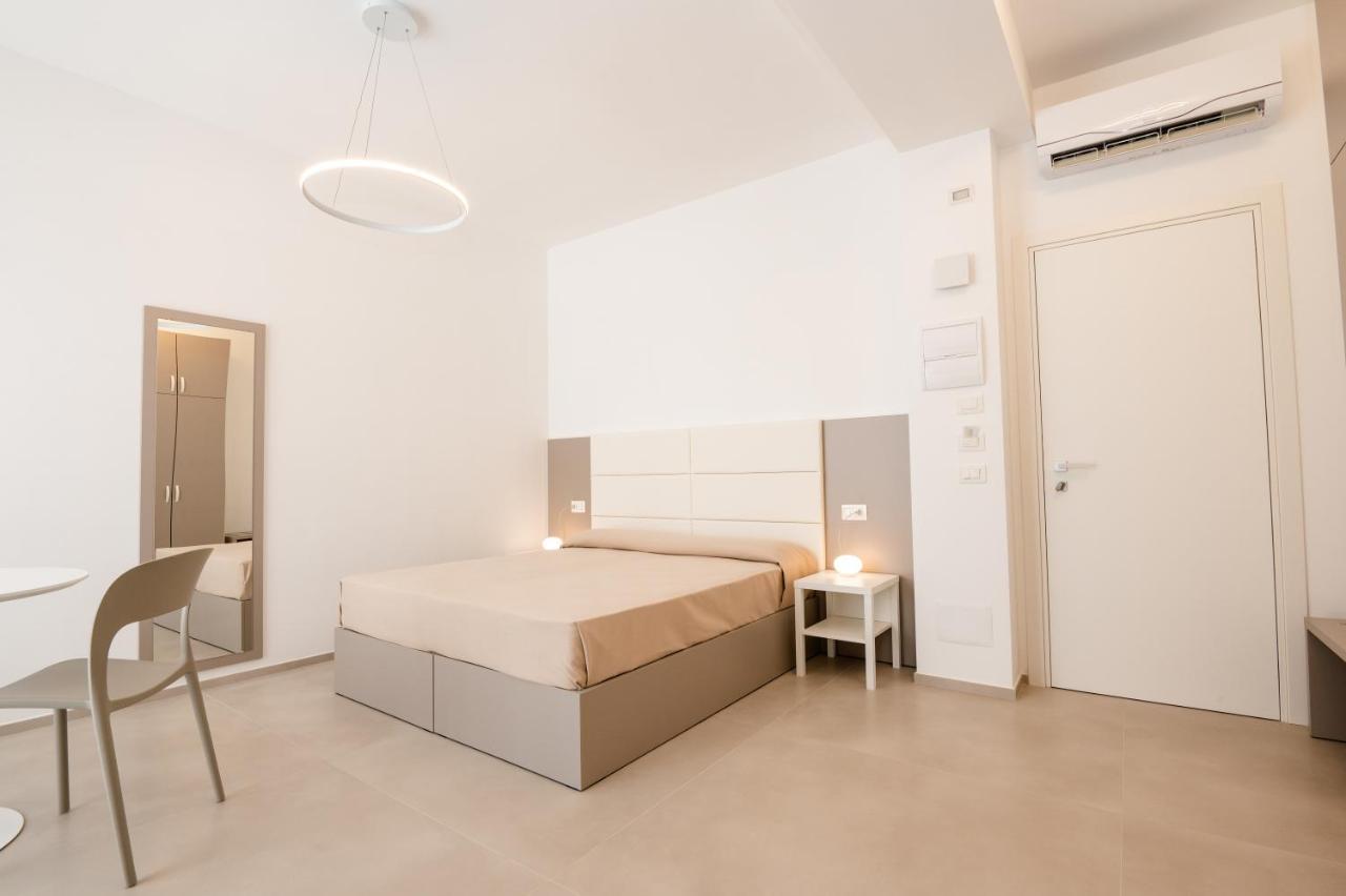 Agora Vieste Rooms & Apartments 外观 照片