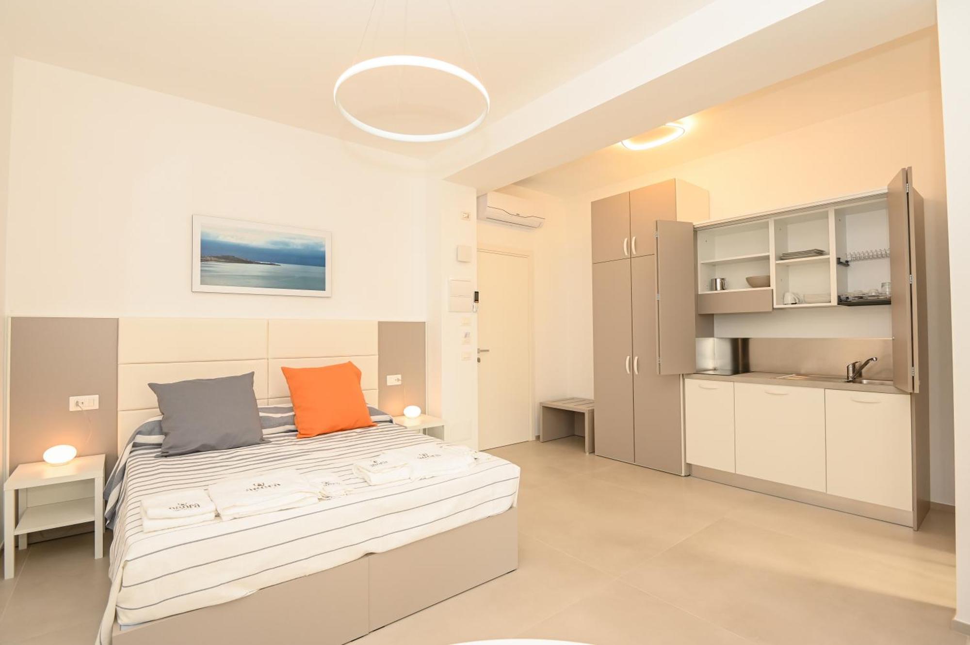 Agora Vieste Rooms & Apartments 外观 照片