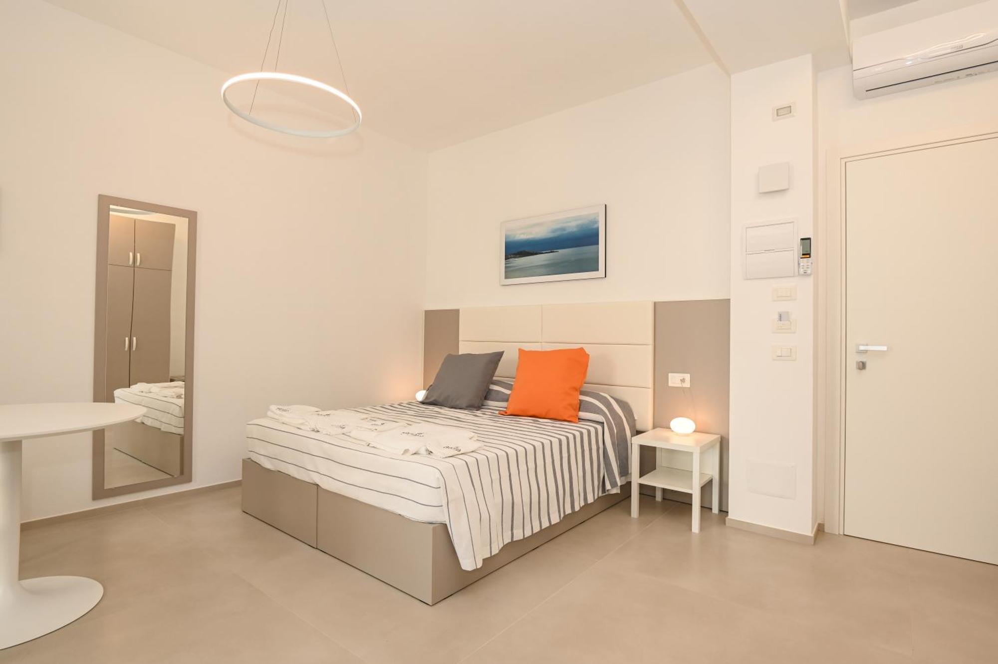 Agora Vieste Rooms & Apartments 外观 照片